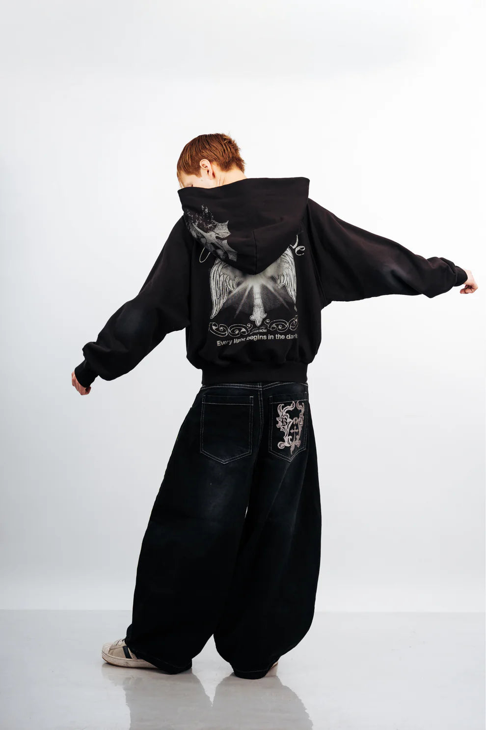 BLACK CROSS ZIP HOODIE REMASTERIZADO - BETTER NOW
