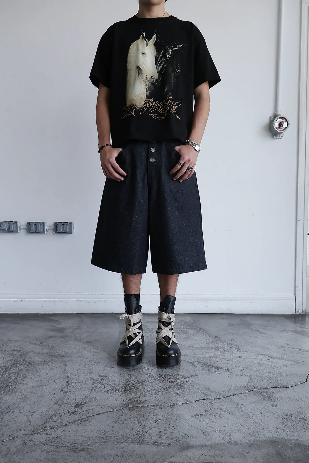 JORT RAW DENIM NOIR - STRAFE