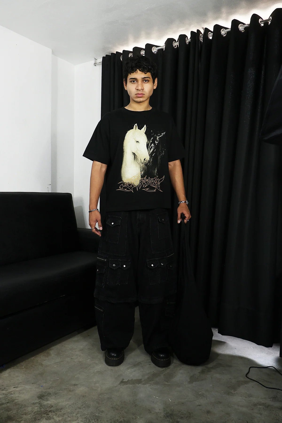 REVERSE T-SHIRT STRAFE