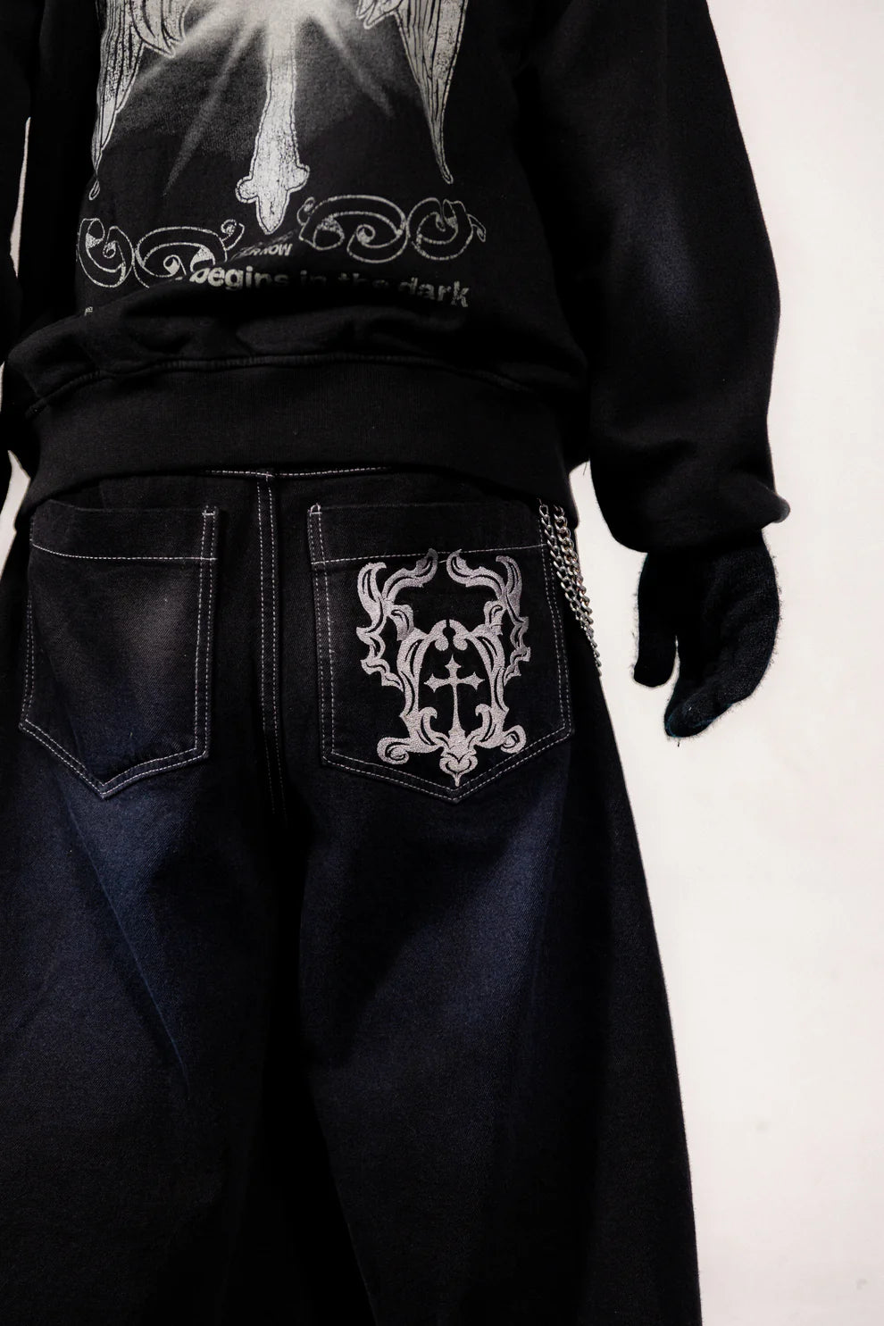 THE OMEGA BAGGY JEAN - BLACK BETTER NOW