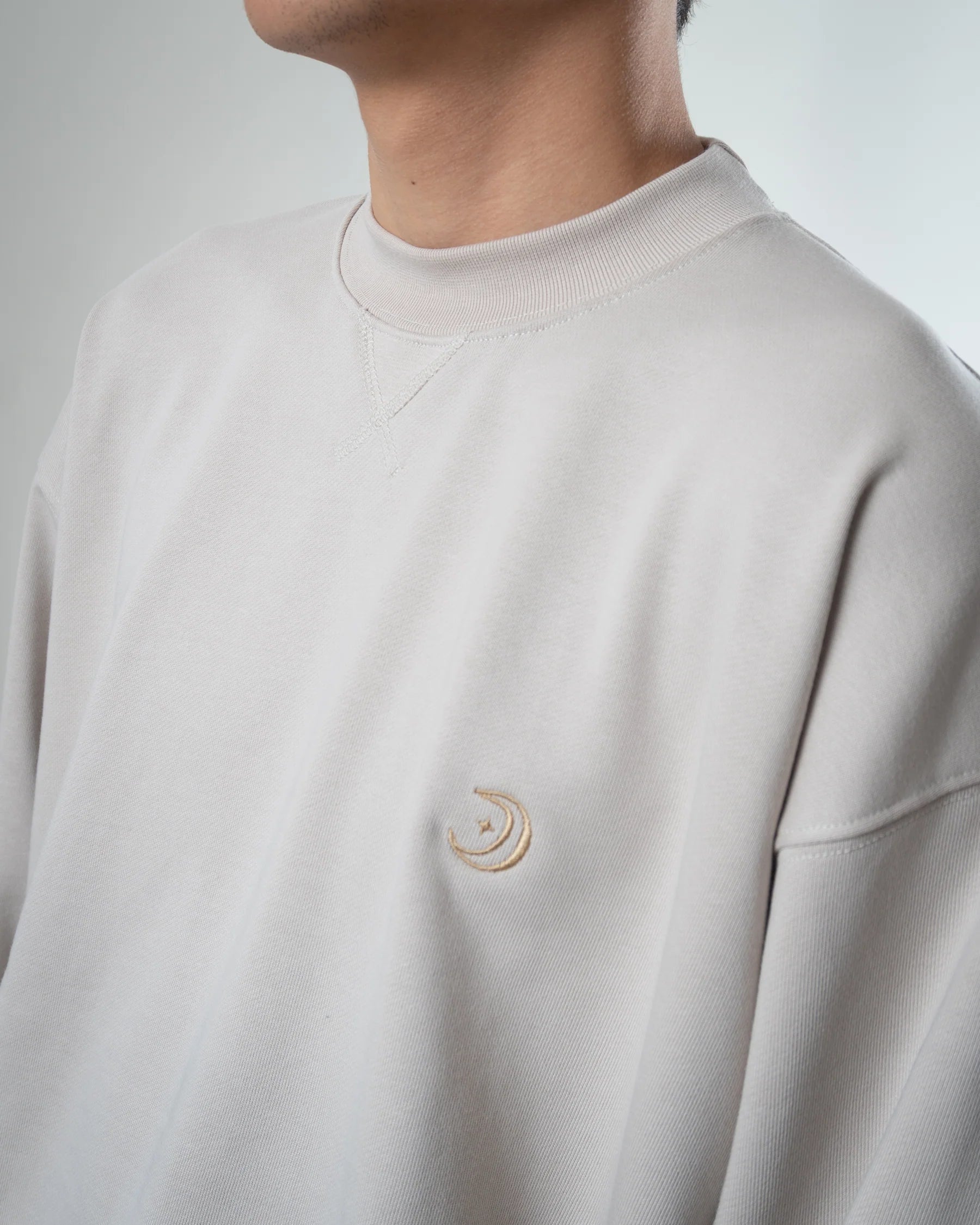 SAND| Beige Crewneck - DREAM