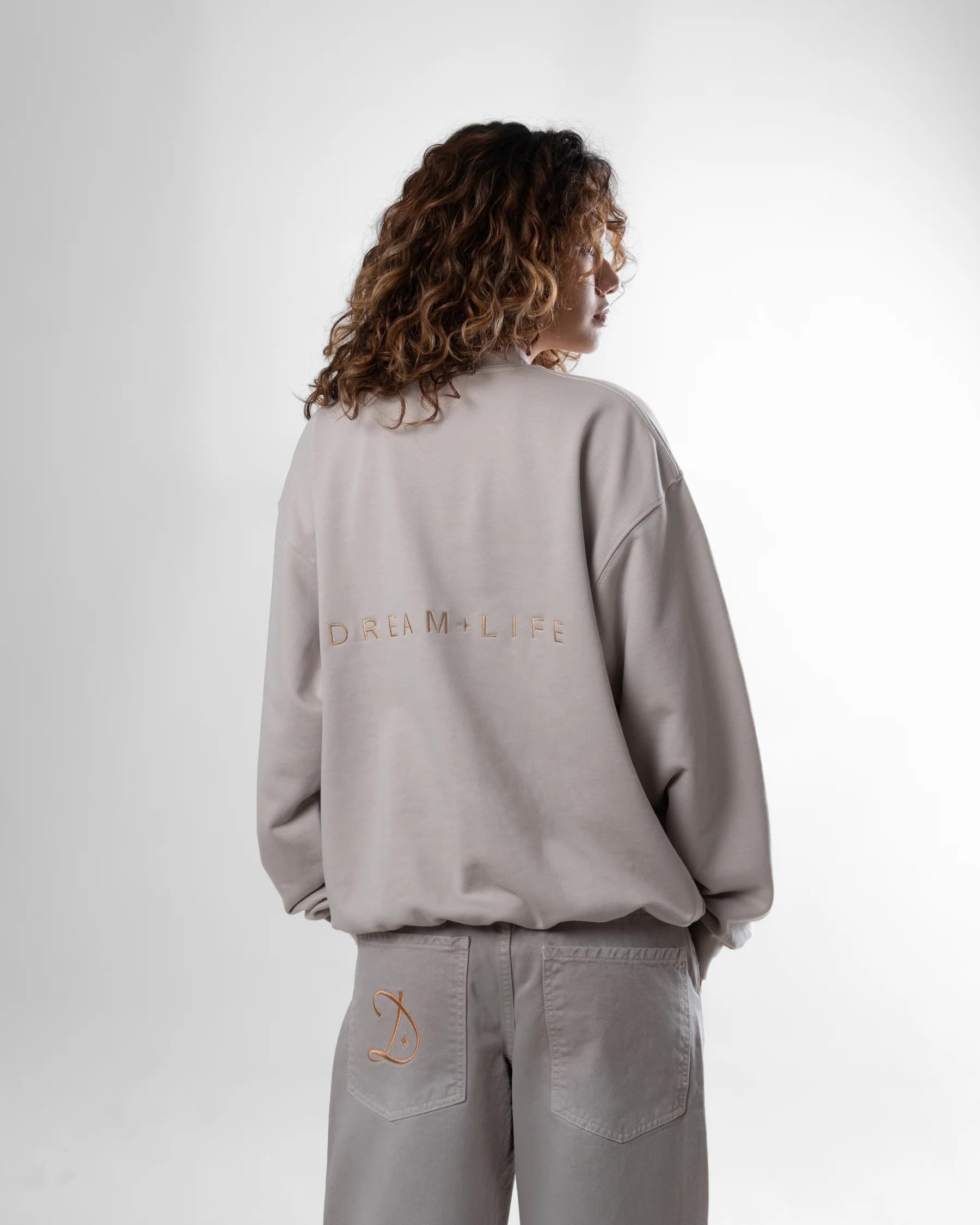 SAND| Beige Crewneck - DREAM