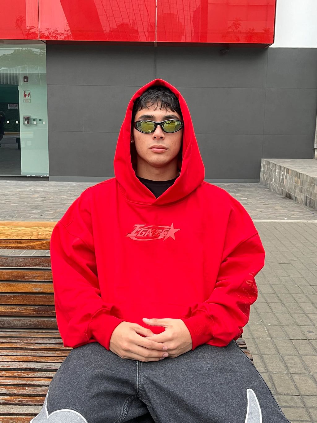Gel Hoodie roja - IGNIS