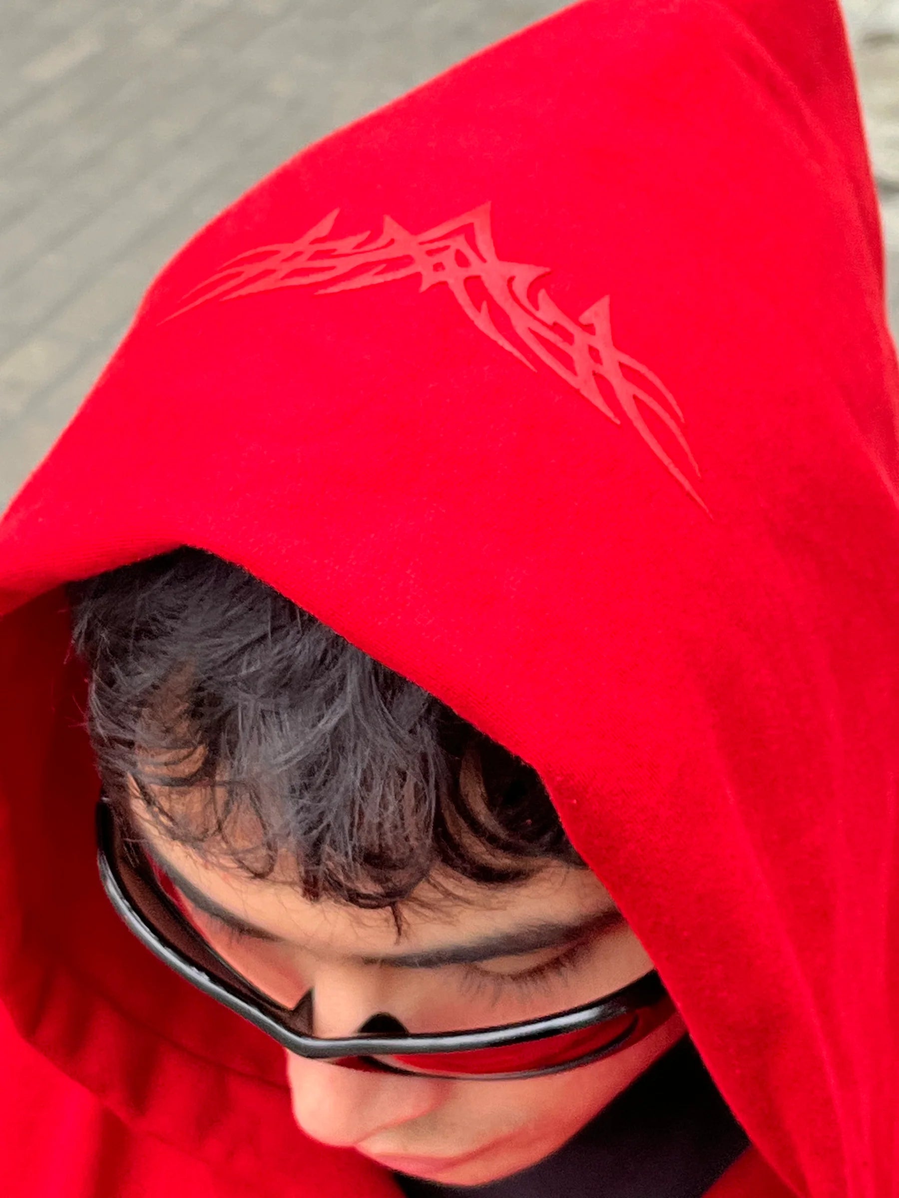 Gel Hoodie roja - IGNIS