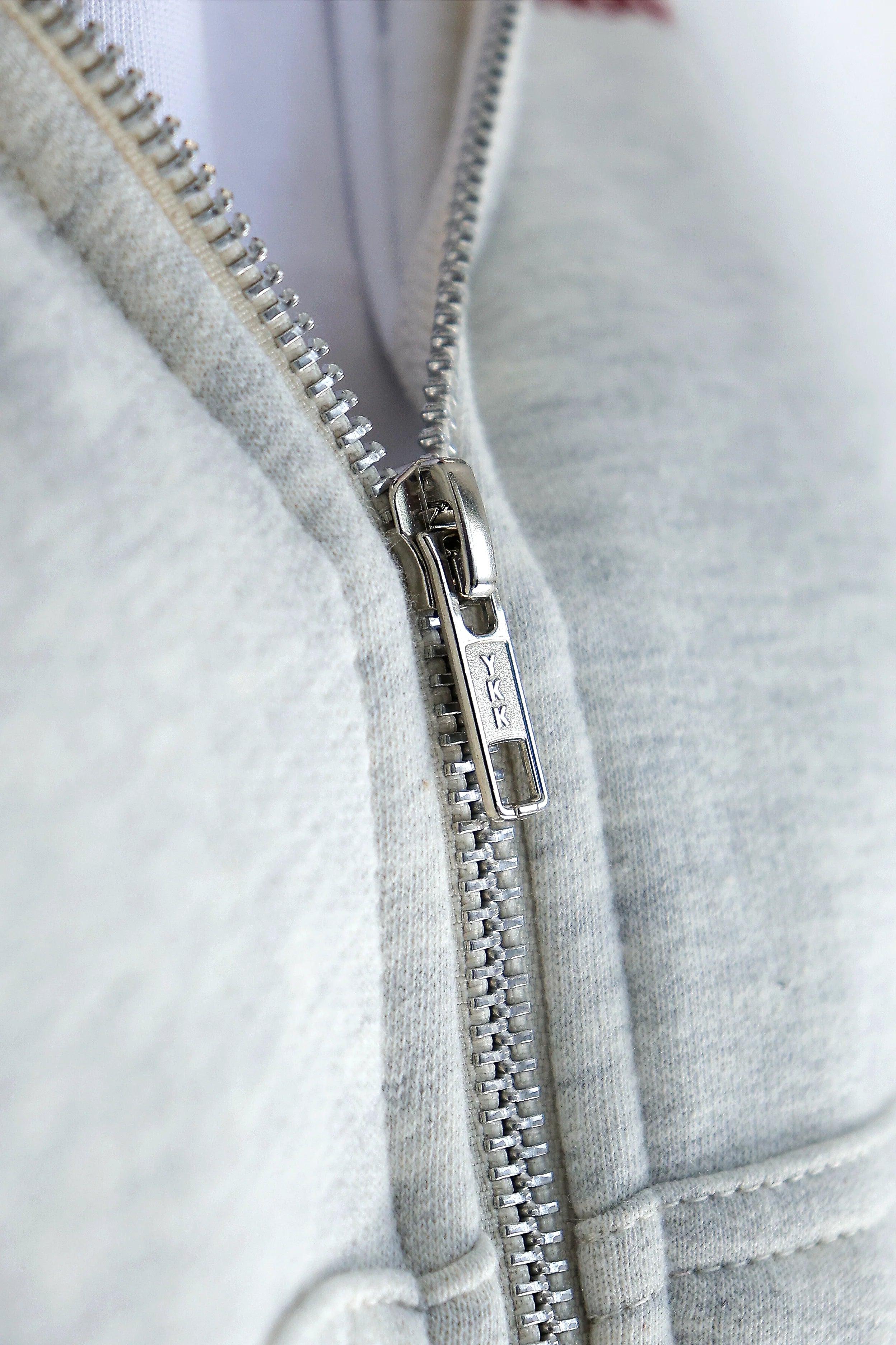 ATELIER ZIP UP - STRAFE